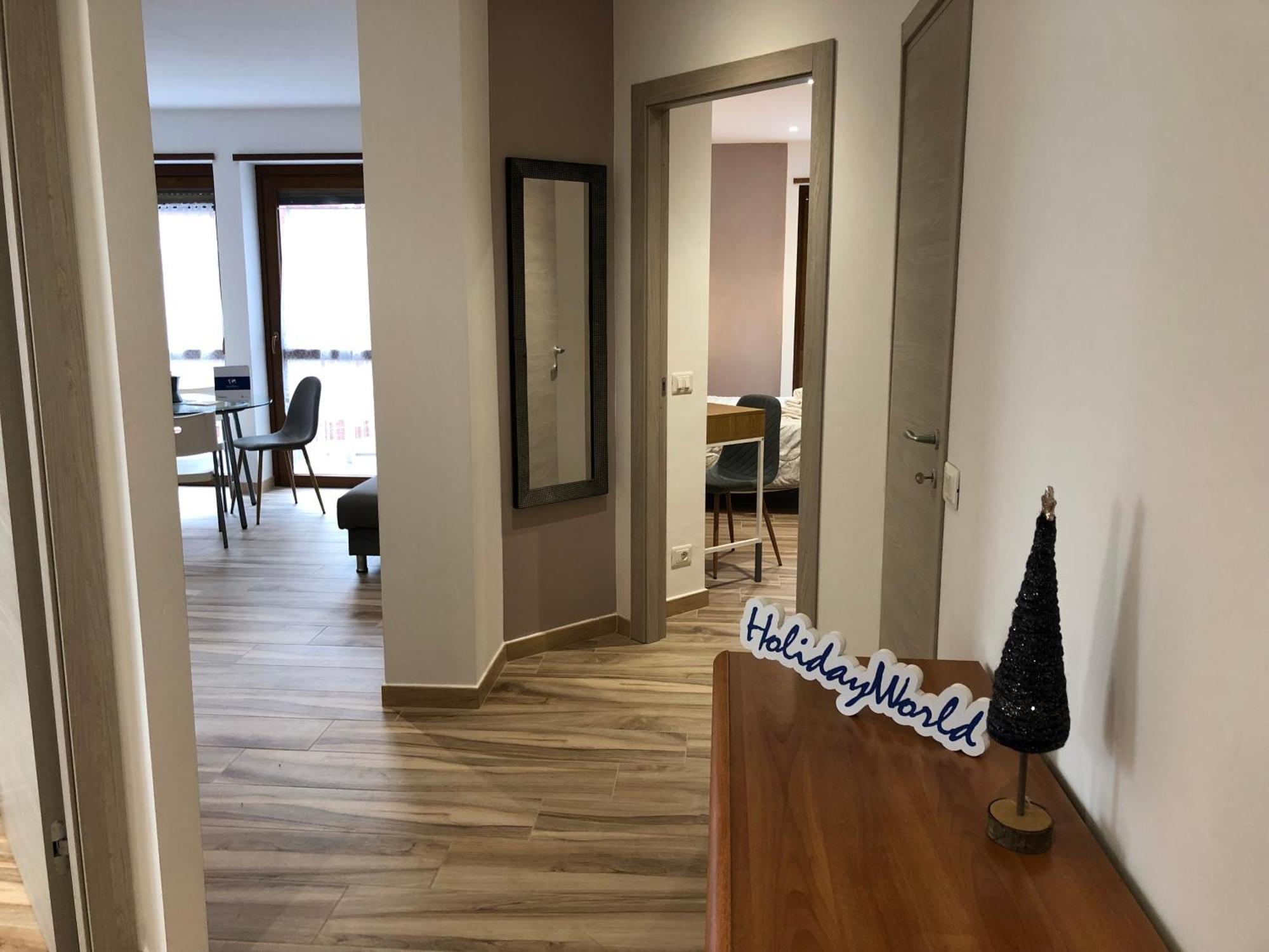 Laura'S House By Holiday World Aosta Esterno foto